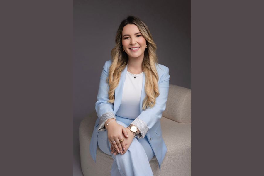 Daniela gestora de crédito Maxfinance 